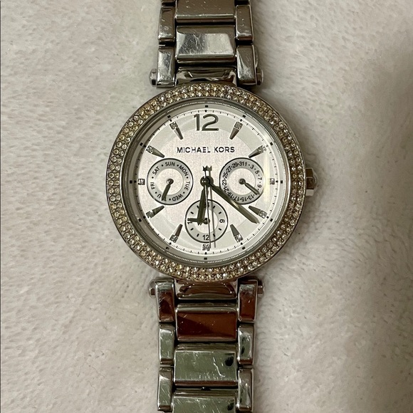 Michael Kors Parker Swarovski Silver Watch - Picture 2 of 5